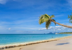 3 Sunny Winter Destinations to Stay Fit and Active