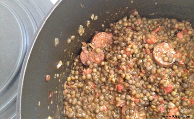 Hearty Green Lentils with Chorizo and Espelette Pepper: Easy Recipe