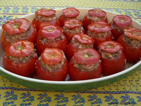 Healthy Fat-Free Stuffed Tomatoes Recipe – Easy Oven-Baked Delight for 6