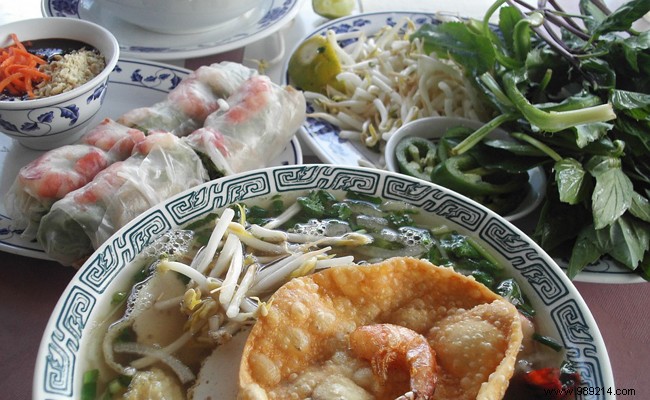 2 Easy Buffet Ideas for Your Dream Garden Lunch