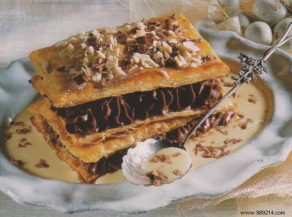 Roquefort and Peanut Mille-Feuille: A Gourmet Starter
