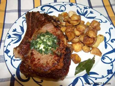 Tender Bazas Beef Ribs with Herb Compound Butter and Sautéed Noirmoutier Potatoes