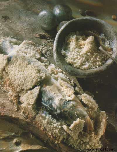 Expert Sea Bass in Guérande Salt Crust: Authentic French Recipe