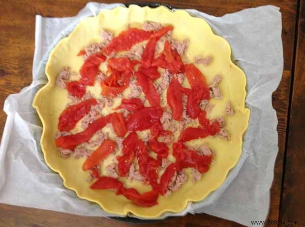 Spiced Tuna Quiche with Sichuan Pepper: A Flavorful, Easy Recipe