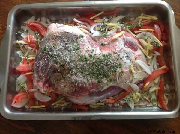 Tender Lamb Shoulder Confit with Ginger and Green Curry
