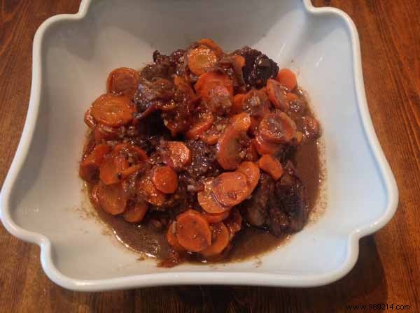 Hearty Beef Chuck Stew with Carrots, Ginger, and Indian Curry