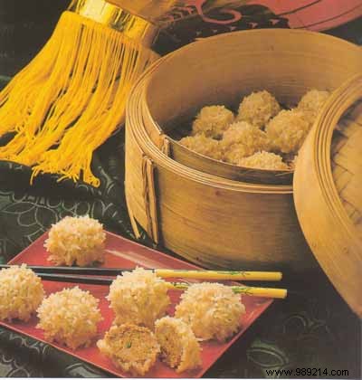 Authentic Vietnamese Meat Pearls: Sticky Rice-Coated Pork Dumplings Recipe