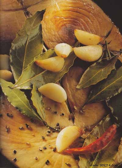 Succulent Tuna Confit with Garlic and Bay Leaves – Scotto Sisters  Proven Recipe