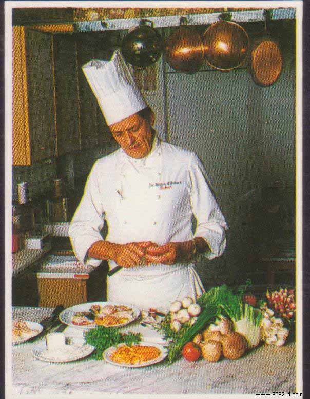 Chef Hubert s Crispy Snail Purses with Cognac Cream, Almonds & Hazelnuts on Lamb s Lettuce