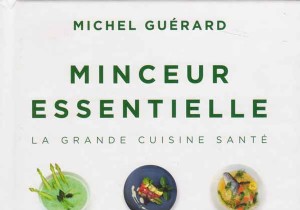 Refreshing Gazpacho Pícaro: Tomato and Strawberry Cold Soup Recipe