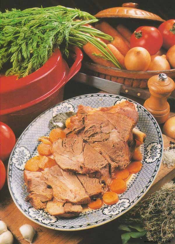 Authentic Seven O Clock Lamb: Traditional Lyonnais Braised Leg of Lamb