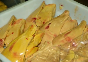 Exquisite Duck Foie Gras Rösti with Sautéed Poultry Livers and Vegetable Ragout by Chef Hubert