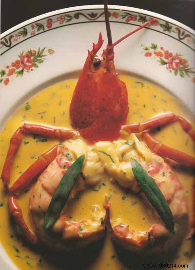 Grilled Lobster with Salted Butter, Fine Herbs, and Caviar Sauce – A Gourmet Recipe for Two