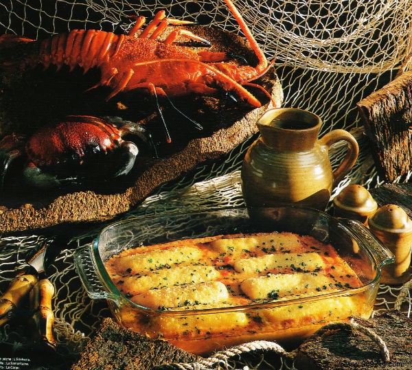 Authentic Pike Quenelles with Creamy Aurore Sauce and Comté Cheese Gratin