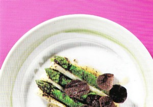 Purple Asparagus with Fine Leeks and Black Truffles: Franck Cerutti s Luxurious Recipe