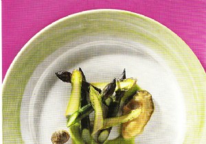 Green Asparagus Tips: Cooked and Raw with Warm Oysters and Periwinkles – Jean-Louis Nomicos Recipe