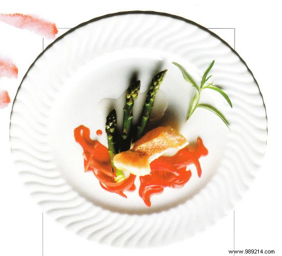 Exquisite Red Mullet with Green Asparagus and Basil Vinaigrette on Onion Jam