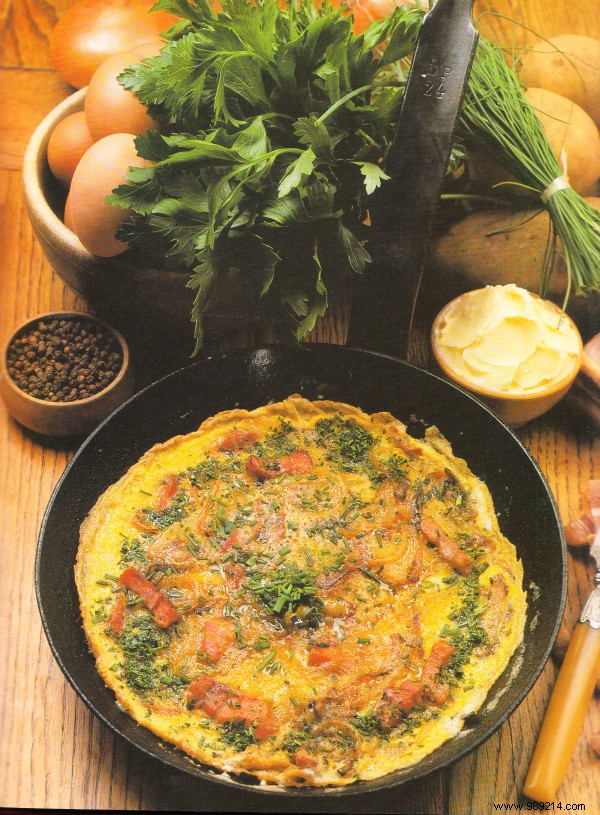 Authentic Burgundy Peasant Omelet: Rustic French Recipe