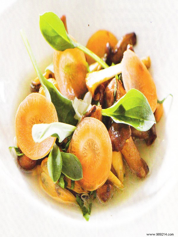 Pan-Fried Shellfish with Chanterelle Mushrooms and Oyster Leaves – Chef Florent Ladeyn Recipe