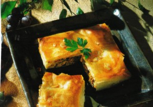 Authentic Quail and Raisin Pastilla: Crispy Moroccan Pie Recipe