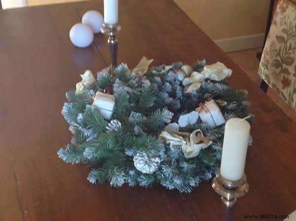 Exquisite Chocolate Praline Log: Pastry Chef Hubert s Holiday Masterpiece