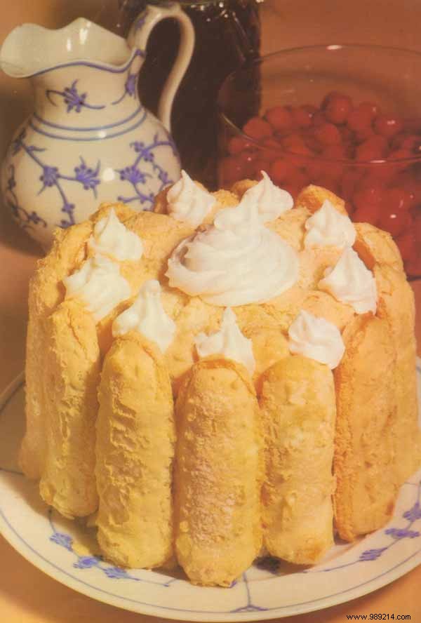 Charlotte Montmorency: Classic French Ice Cream Charlotte with Cherry Compote