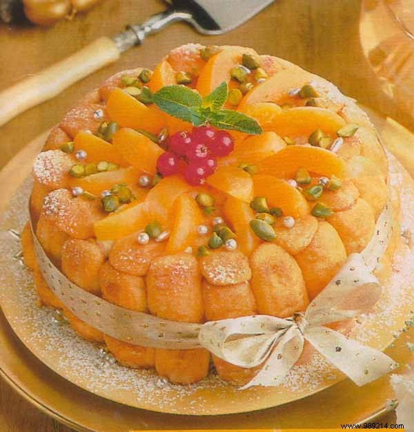 Authentic Peach and Pistachio Charlotte: Elegant French Dessert Recipe