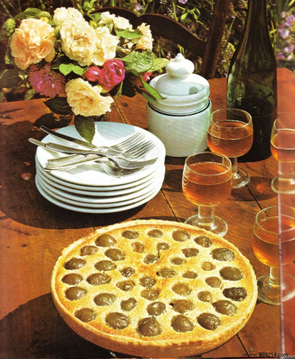 Classic Plum Frangipane Tart: Authentic Recipe for Buttery Crust and Juicy Fruit