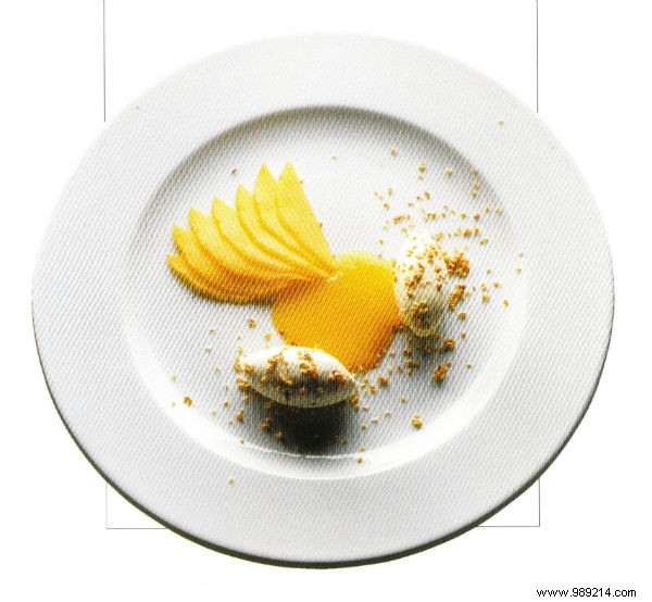 Exquisite Sesame Mousse with Fresh Mango: A Gourmet Dessert Recipe