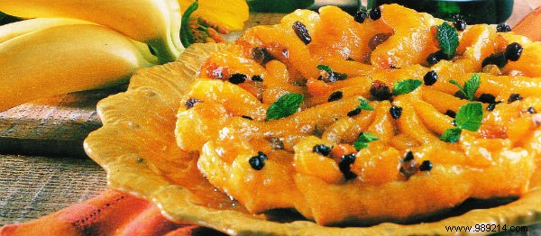 Banana and Currant Tarte Tatin with Velvety Caramel Sauce