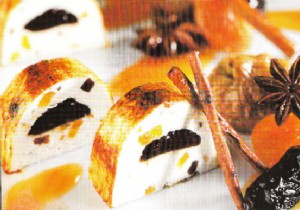 Exquisite Dried Fruit Mousse Log: Creamy Sweetness and Rich Flavors