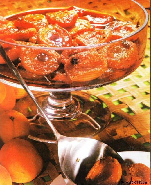 Authentic Alsatian Apricots: A Timeless Larousse Dessert Recipe