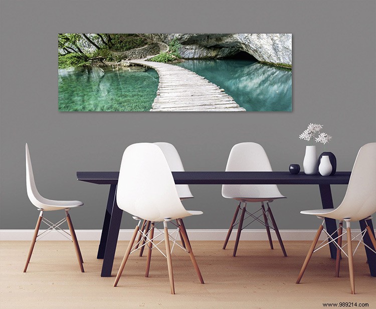 How to Choose the Perfect Painting Size for Your Walls: Expert Guide