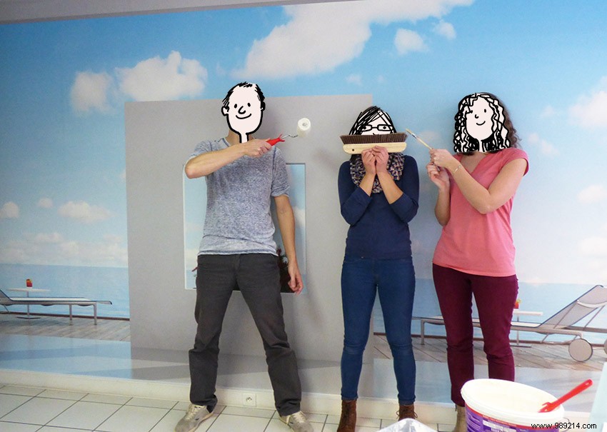 Scenolia s New Office Transformation: Expert Insights on Custom Wall Decor Installation