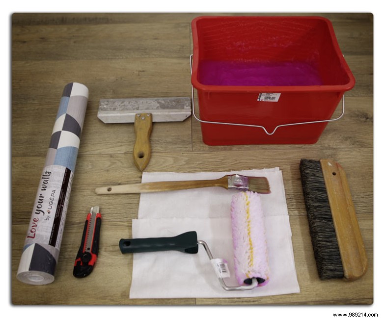 Expert Guide: How to Hang Non-Woven Wallpaper Effortlessly