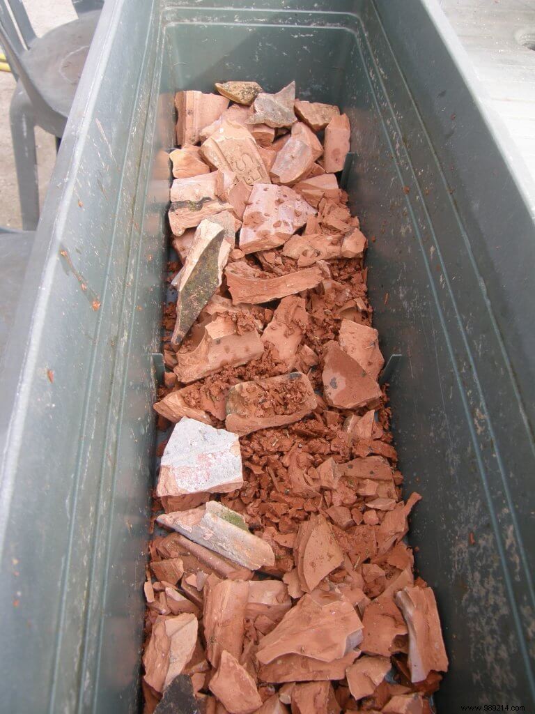 How to Plant Flowers in a Garden Planter: Expert Step-by-Step Guide