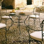 Transform Your Garden into a Relaxing Retreat: Expert Ideas for Stylish Furniture