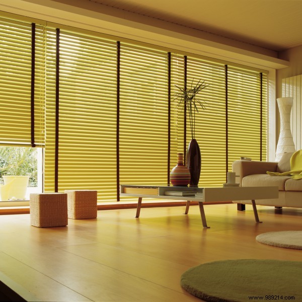 How to Choose the Perfect Interior Blinds: Essential Guide