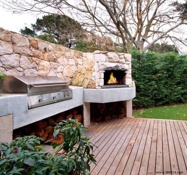 How to Build a DIY Garden Barbecue: Metal Drum or Firebrick Options