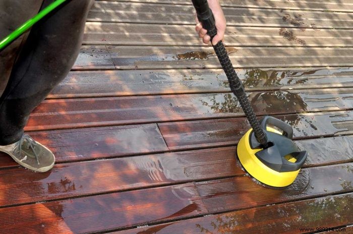 How to Clean and Maintain Your Wooden Deck: Expert Step-by-Step Guide
