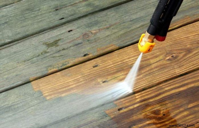 How to Clean and Maintain Your Wooden Deck: Expert Step-by-Step Guide