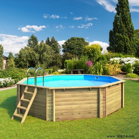 Why Above-Ground Swimming Pools Are the Ideal Choice for Effortless Family Fun