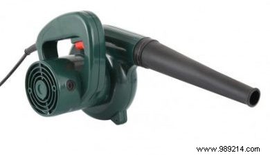 Thermal vs. Electric Leaf Blowers: Key Selection Criteria