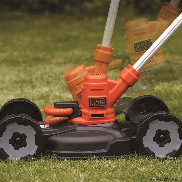 Black+Decker ST5530CM-QS vs AL-KO Combi Care 38 E: Expert Electric Scarifier Comparison