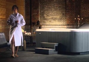 Why Choose a Swim Spa Over a Traditional Swimming Pool? Top Benefits Explained