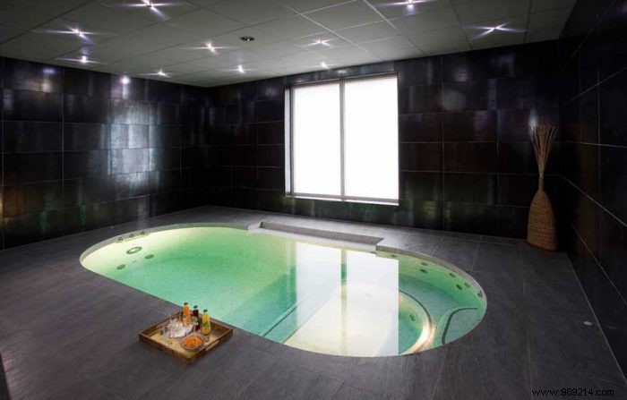 Why Choose a Swim Spa Over a Traditional Swimming Pool? Top Benefits Explained