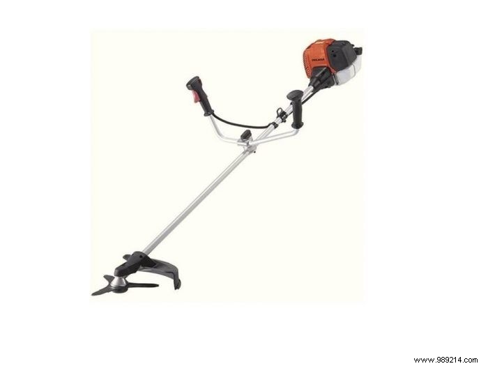 4-Stroke Petrol Brushcutter: Key Advantages, Features, and Price Guide