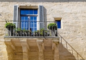 5 Expert Design Ideas to Transform Your Small Balcony