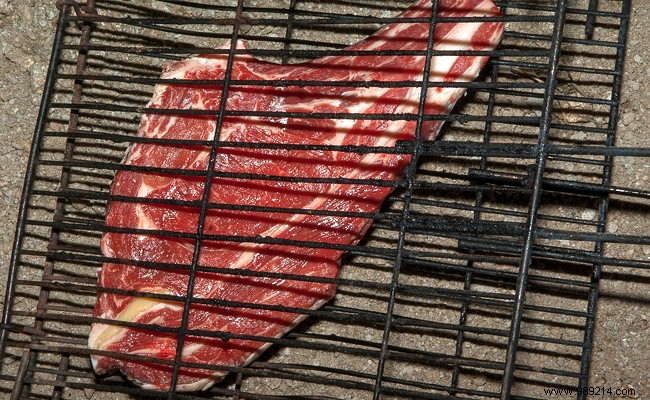 Expert Tips for Cleaning Your Barbecue Grill: Keep It Spotless and Ready