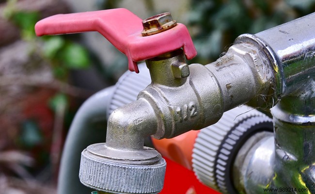 Winterize Your Outdoor Taps and Pipes: Proven Steps to Prevent Freezing Damage